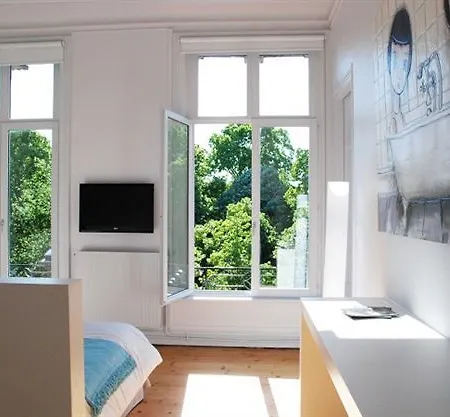 B&B L'esplanade 3*