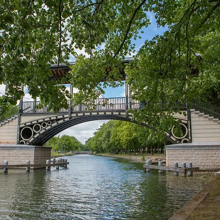 L'esplanade 3*